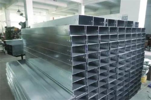 1646795678888692.jpg 電鍍鋅橋架6.jpg